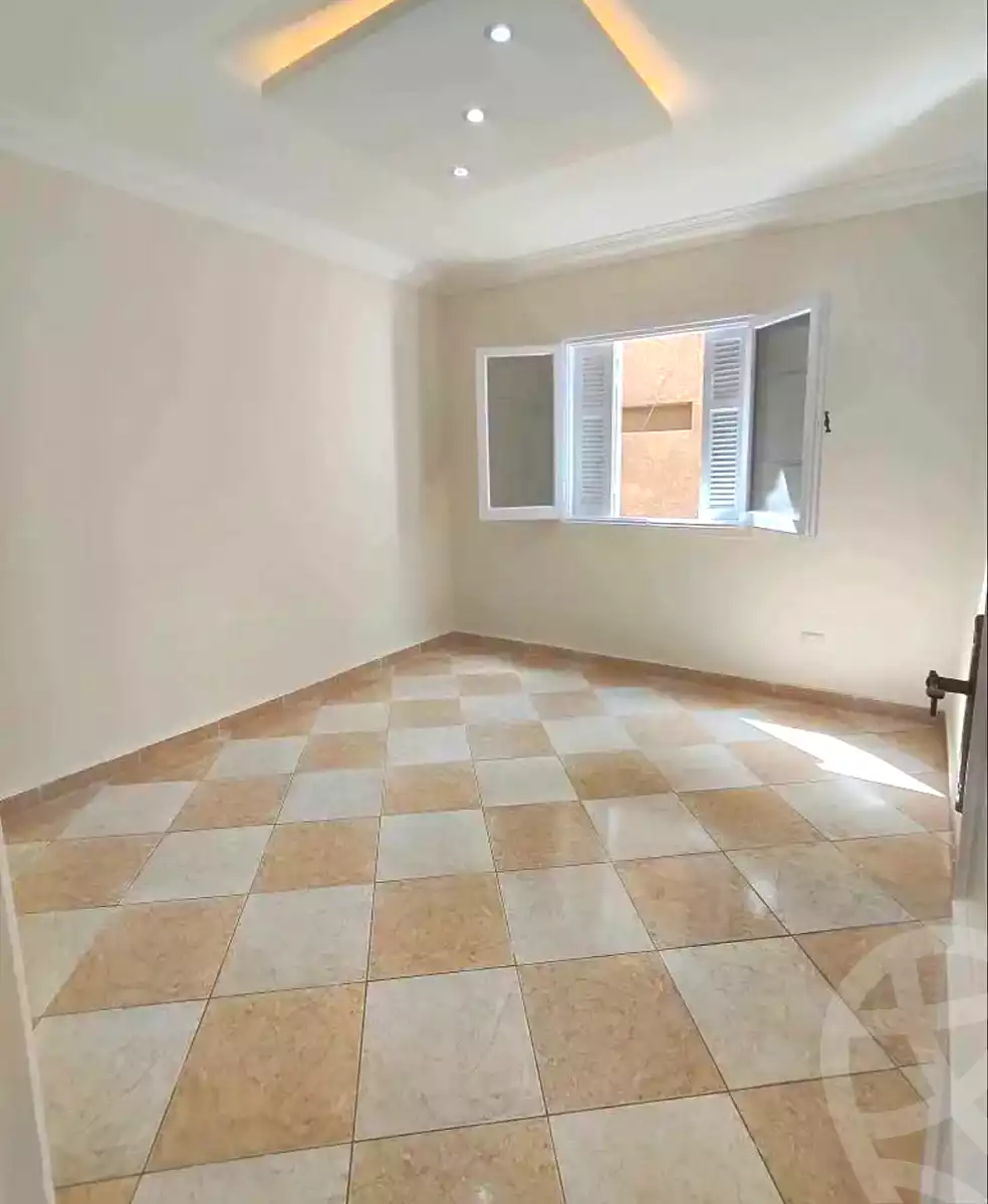 https://aqarmap.com.eg/en/listing/7118689-for-sale-alexandria-el-asafra-l-sfr-bhry