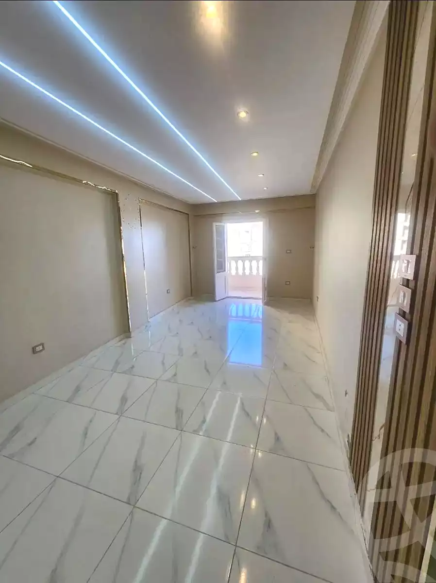 https://aqarmap.com.eg/ar/listing/7119079-for-sale-alexandria-lsywf-el-falki