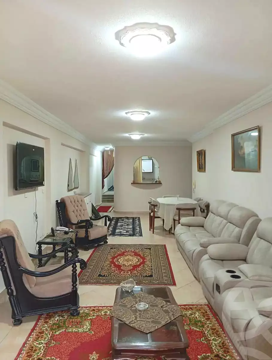 https://aqarmap.com.eg/ar/listing/7119103-for-rent-alexandria-miami