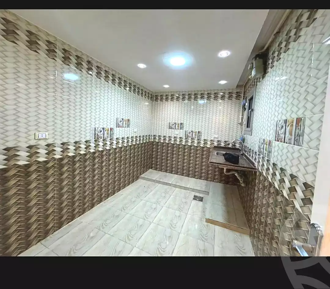 https://aqarmap.com.eg/en/listing/7119330-for-sale-alexandria-miami-shr-jml-bd-lnsr