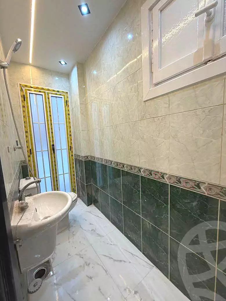 https://aqarmap.com.eg/ar/listing/7119360-for-sale-alexandria-el-mandara-shr-jml-bd-lnsr