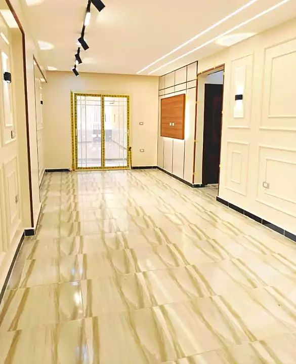 https://aqarmap.com.eg/ar/listing/7119403-for-sale-alexandria-al-agamy-bw-ywsf