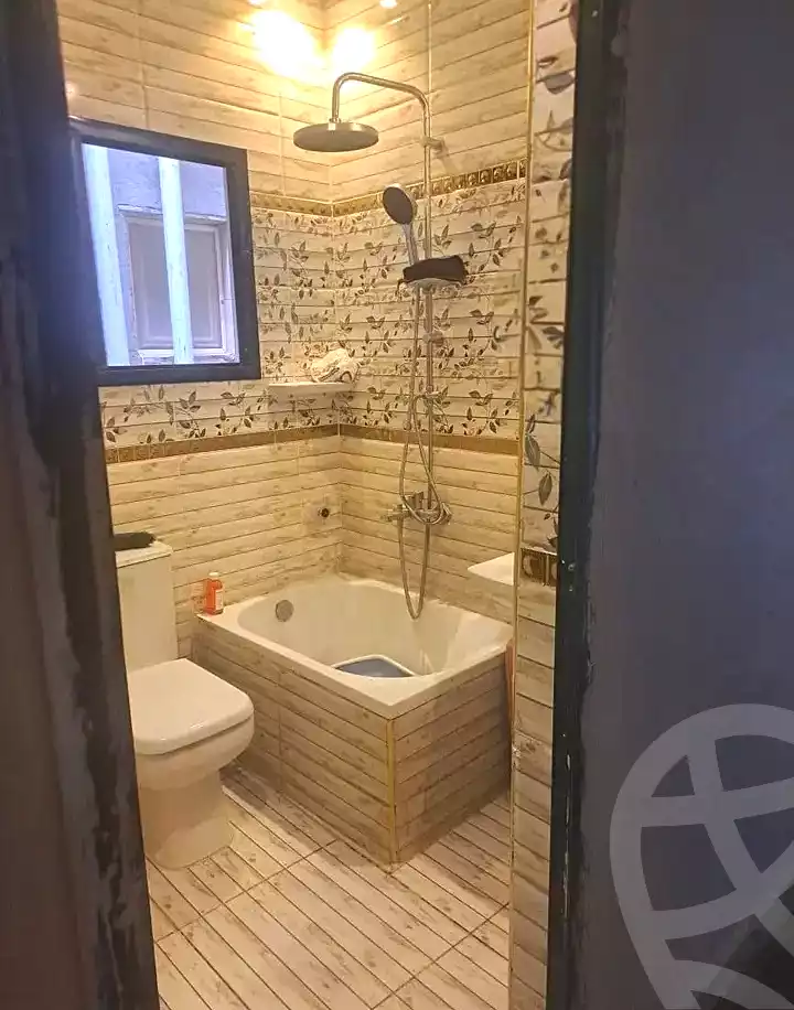 https://aqarmap.com.eg/ar/listing/7119503-for-sale-alexandria-al-agamy-lbytsh-shahr-al-assal-st