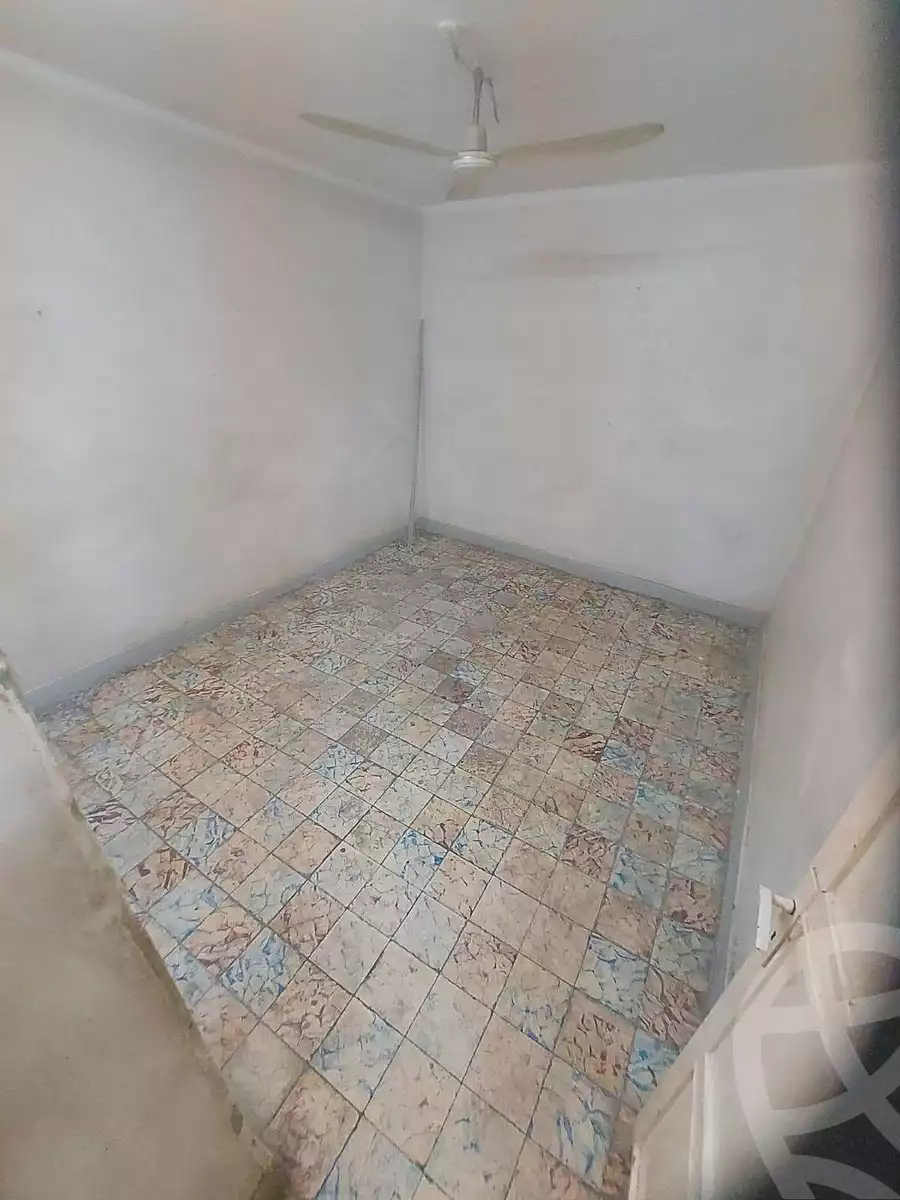 https://aqarmap.com.eg/en/listing/7119520-for-sale-cairo-helwan-sherif-st