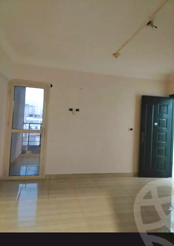 https://aqarmap.com.eg/ar/listing/7119731-for-sale-alexandria-lsywf-city-light-compound