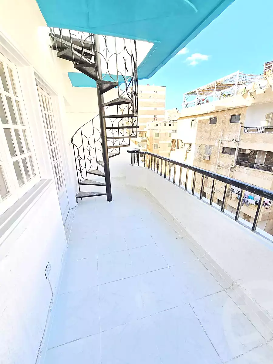 https://aqarmap.com.eg/en/listing/7119764-for-sale-alexandria-al-agamy-shataa-el-nakheel