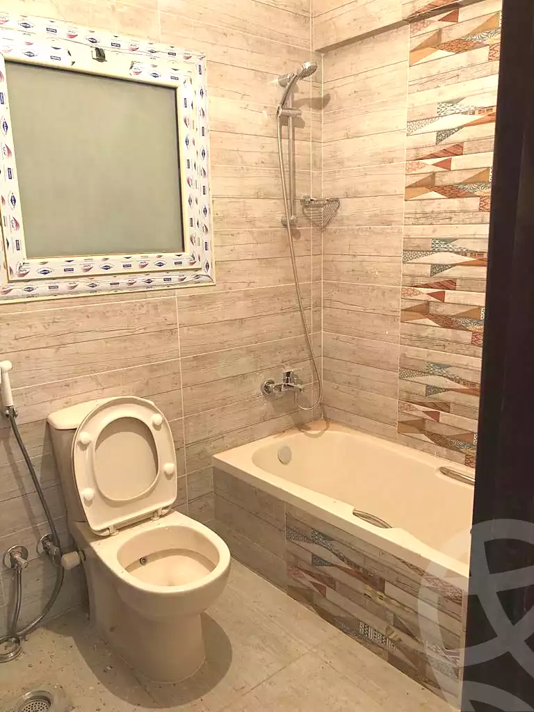 https://aqarmap.com.eg/en/listing/7119838-for-rent-cairo-new-cairo-el-ahyaa-hay-al-qudah