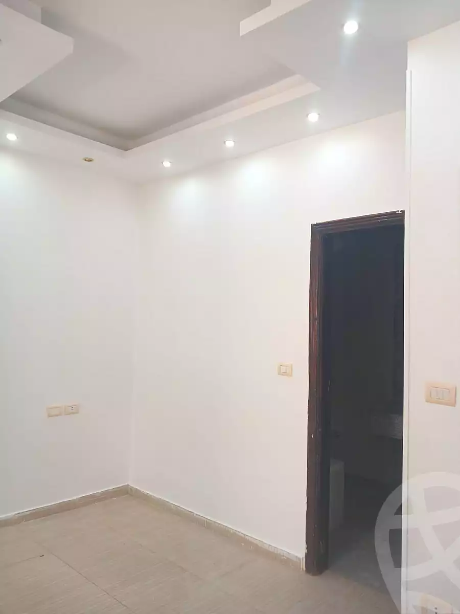 https://aqarmap.com.eg/ar/listing/7119857-for-rent-cairo-new-cairo-el-yassamin-el-yasmeen-7-el-shaheed-mahmoud-maher-st