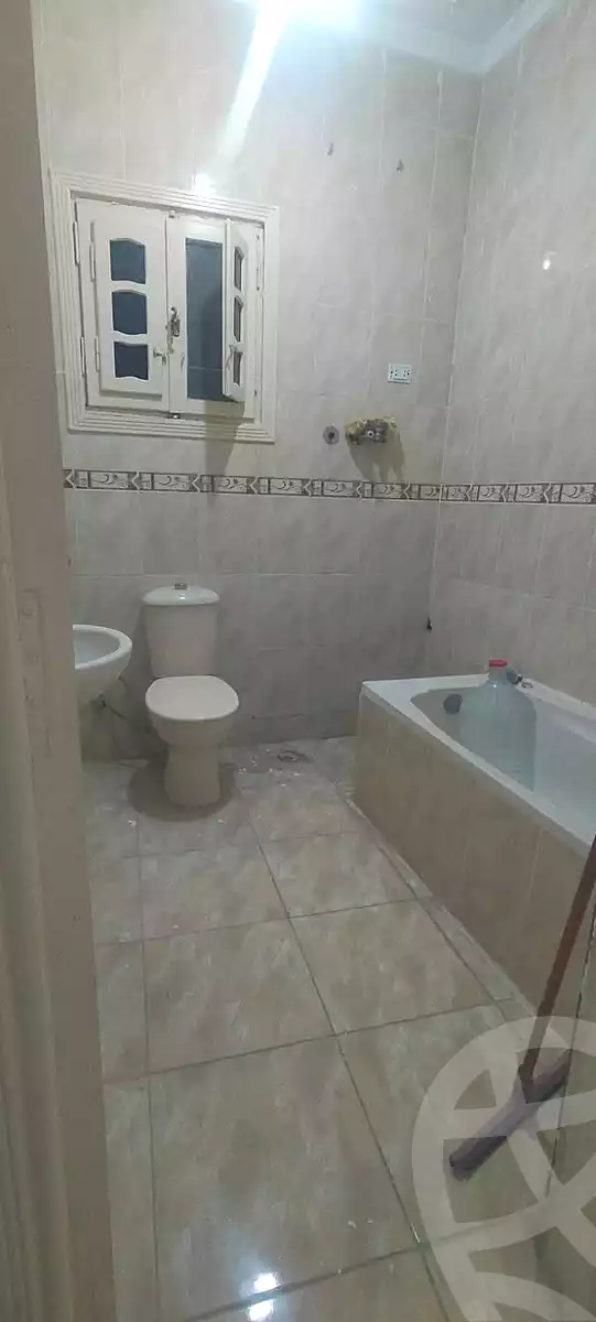 https://aqarmap.com.eg/ar/listing/7120012-for-sale-alexandria-al-agamy-lbytsh-bianchiii