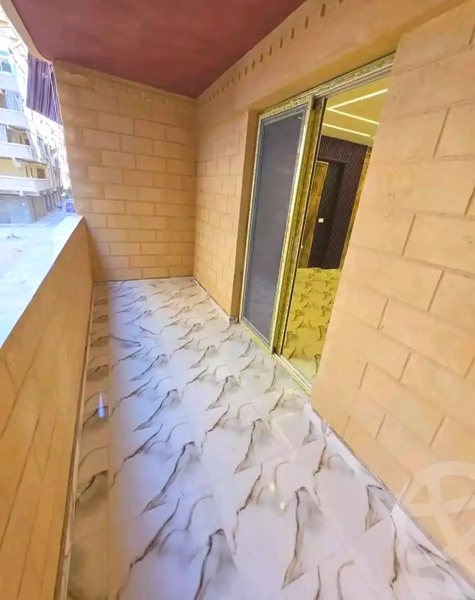 https://aqarmap.com.eg/ar/listing/7120025-for-sale-alexandria-al-agamy-el-hanouvel-al-haded-we-al-soulb-st