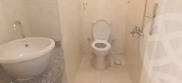 https://aqarmap.com.eg/en/listing/7120394-for-sale-cairo-hadayek-el-koba-hamamat-el-koba