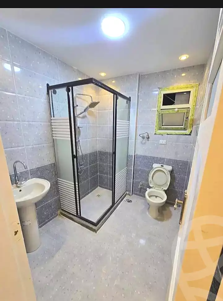 https://aqarmap.com.eg/en/listing/7120641-for-sale-alexandria-sydy-bshr-sydy-bshr-bhry-gamal-abd-el-nasir-st