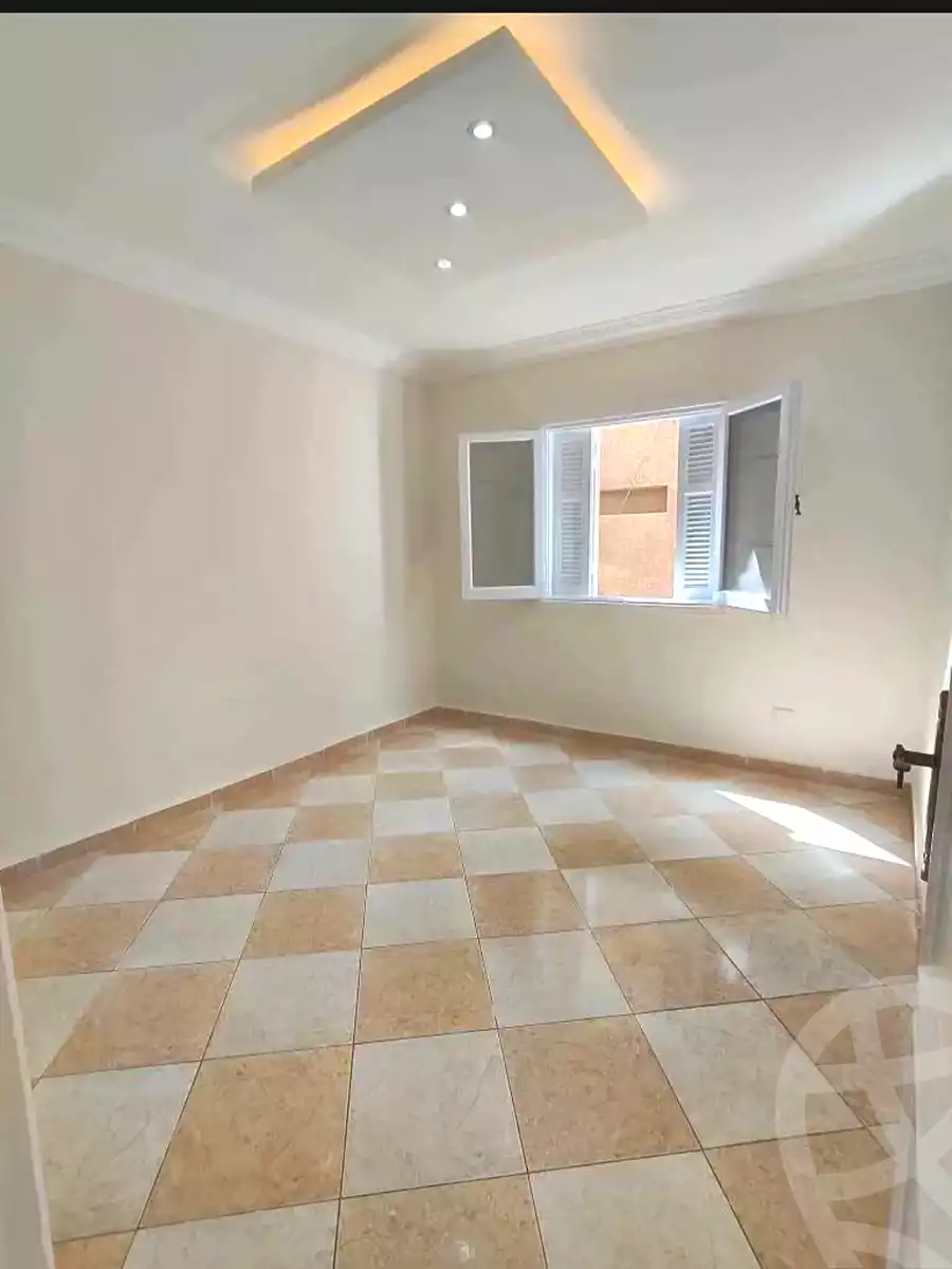 https://aqarmap.com.eg/ar/listing/7120831-for-sale-alexandria-el-asafra-l-sfr-bhry