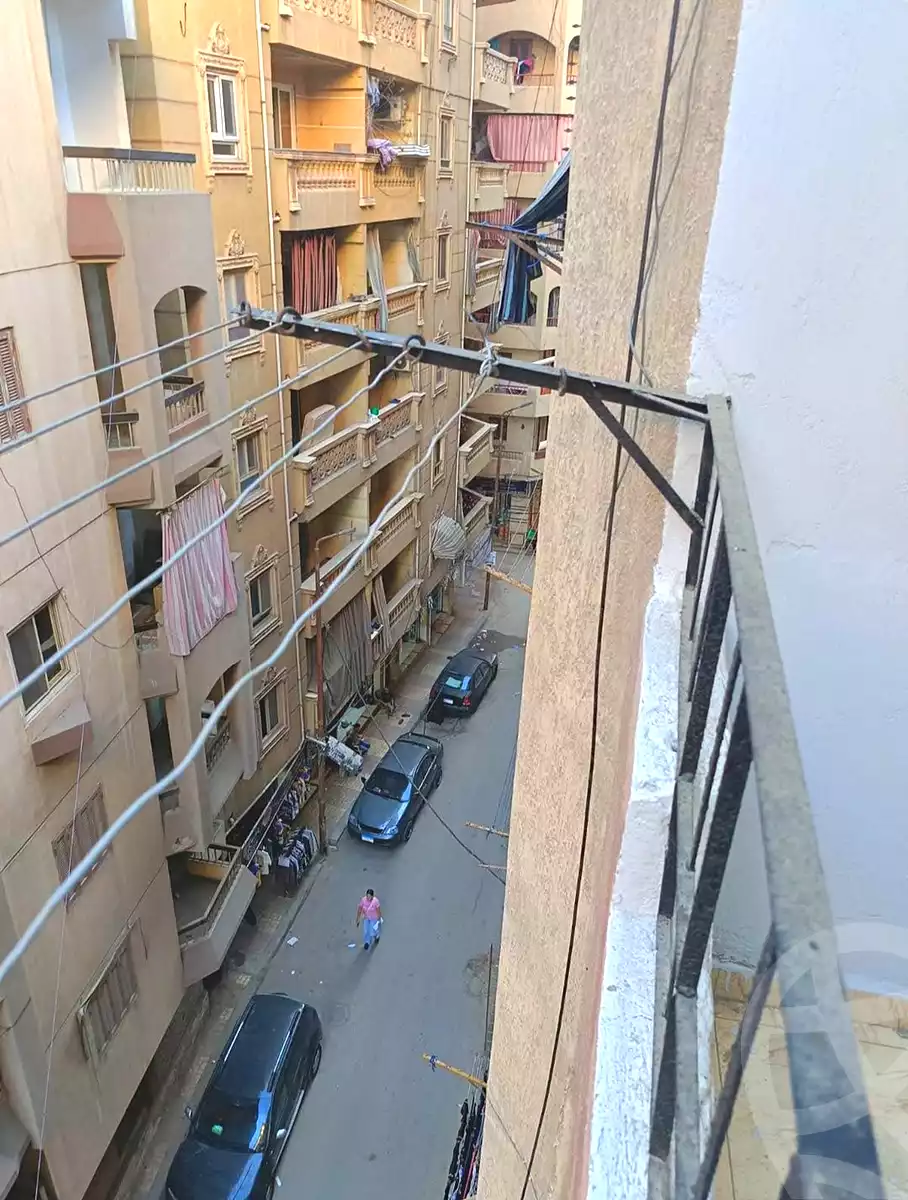 https://aqarmap.com.eg/ar/listing/7120922-for-rent-alexandria-al-agamy-lbytsh-shahr-al-assal-st