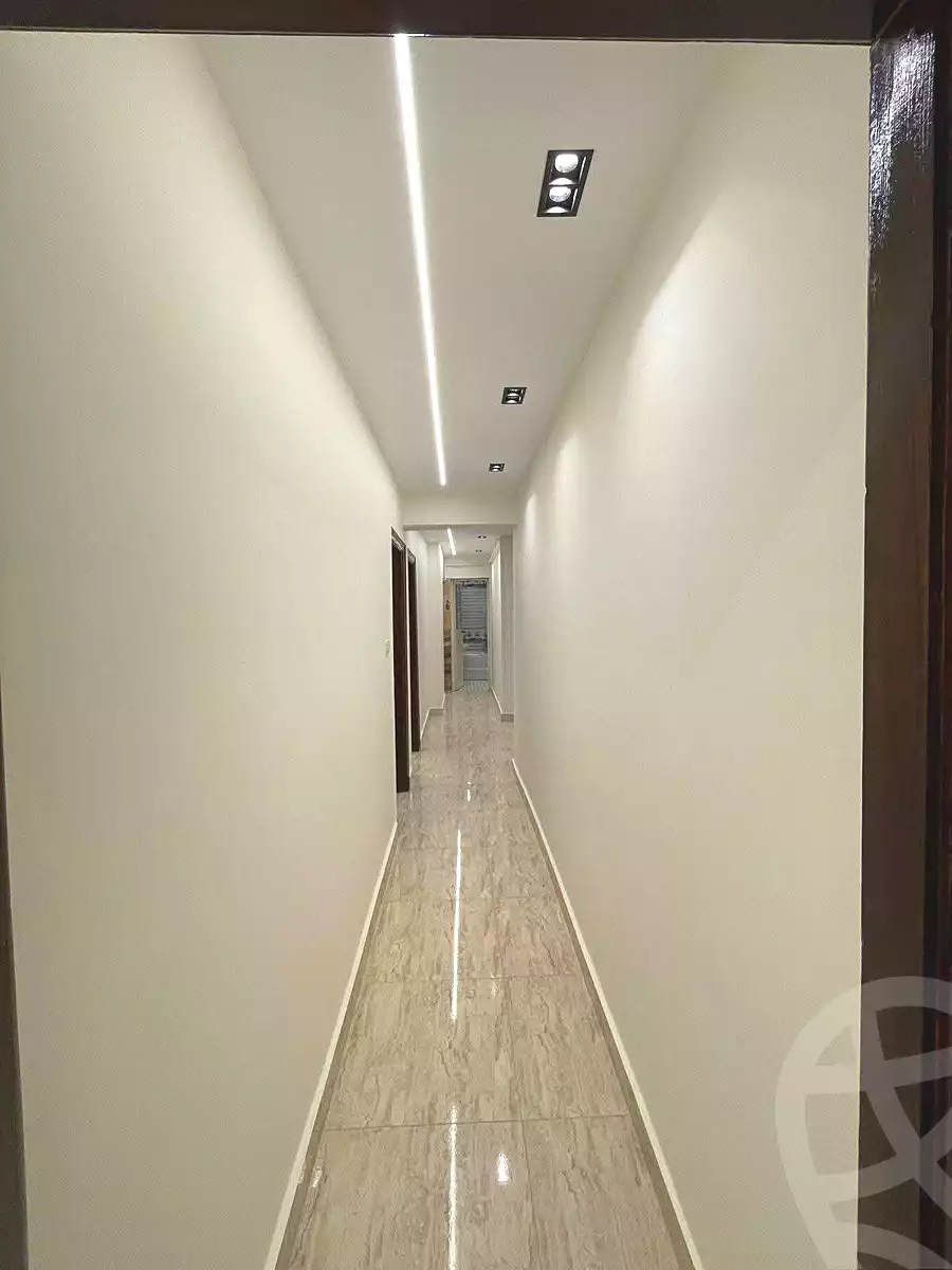 https://aqarmap.com.eg/ar/listing/7121020-for-sale-alexandria-al-agamy-lbytsh