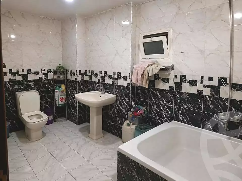 https://aqarmap.com.eg/ar/listing/7121202-for-rent-cairo-15th-of-may-family-housing