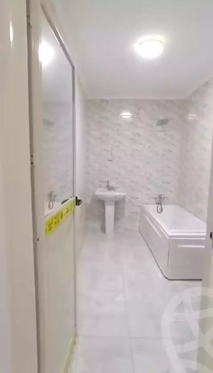 https://aqarmap.com.eg/ar/listing/7121271-for-sale-cairo-nozha-2-el-khamseen-st