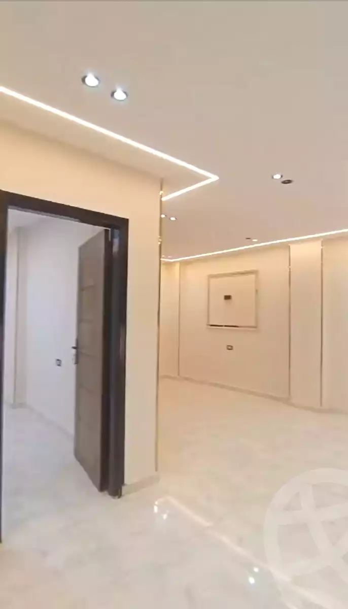 https://aqarmap.com.eg/ar/listing/7121271-for-sale-cairo-nozha-2-el-khamseen-st