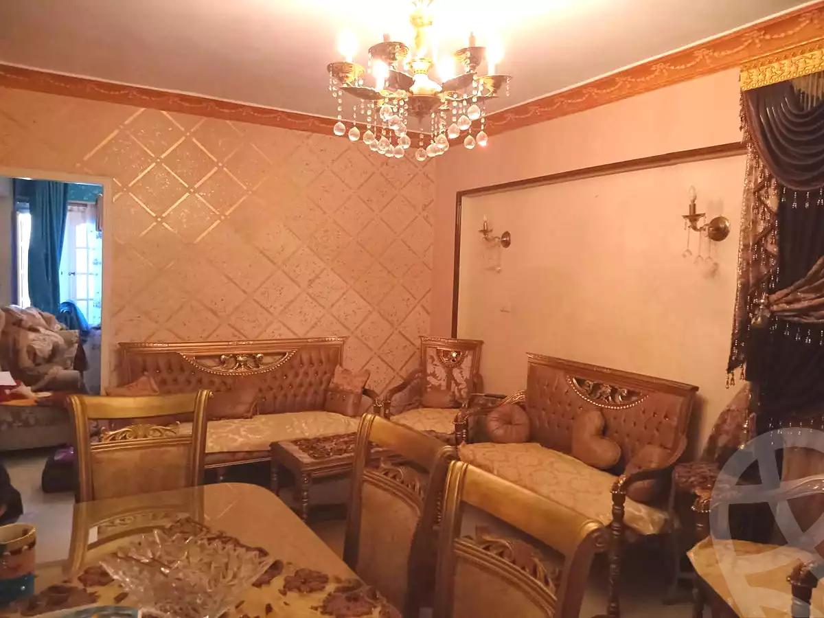 https://aqarmap.com.eg/en/listing/7121310-for-sale-alexandria-al-agamy-el-hanouvel-el-kholafaa-el-rashdeen-st