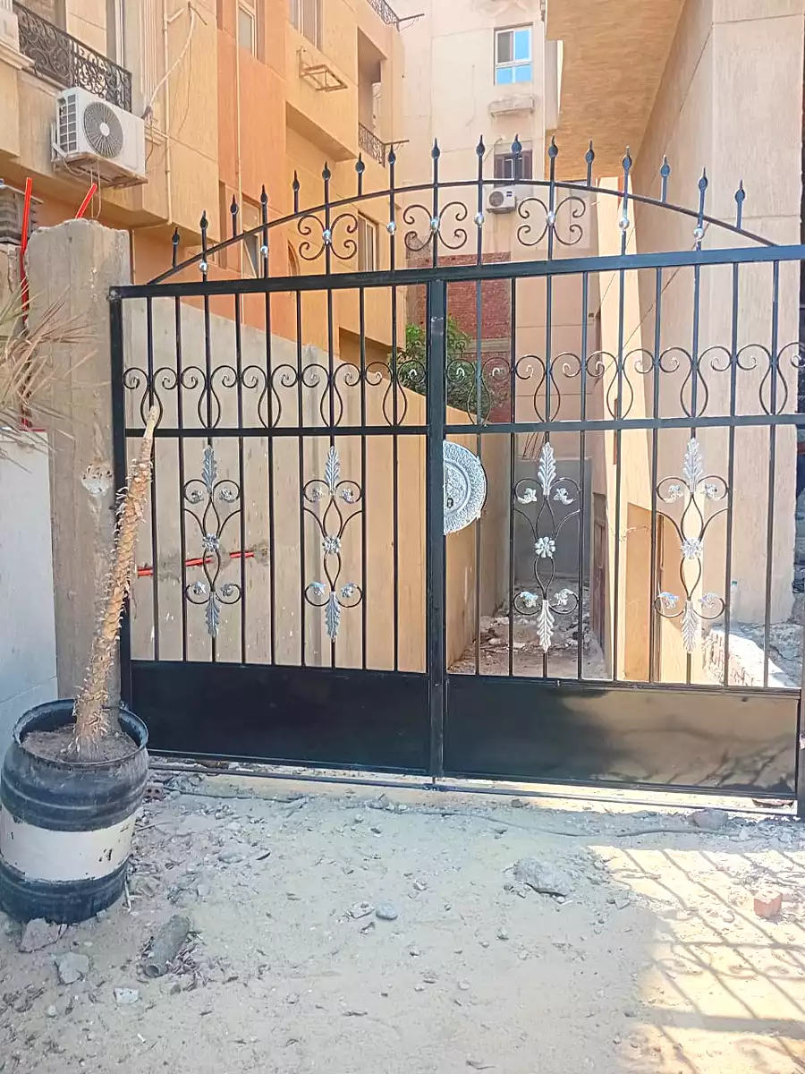 https://aqarmap.com.eg/ar/listing/7121489-for-sale-cairo-new-cairo-south-investors-al-gezira-st