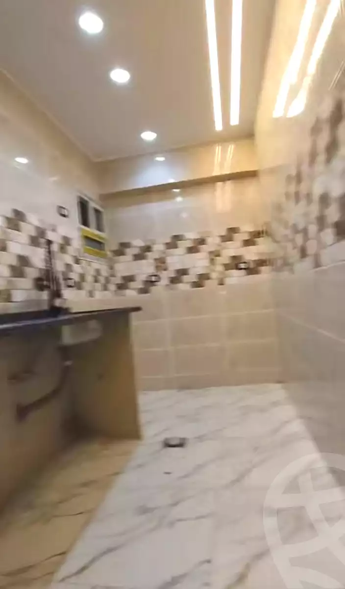 https://aqarmap.com.eg/en/listing/7121550-for-sale-cairo-elnozha-Streettt-27