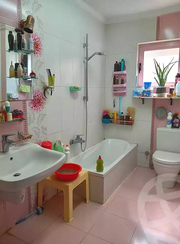 https://aqarmap.com.eg/ar/listing/7121625-for-sale-cairo-el-sayyeda-zeinab-port-said-st