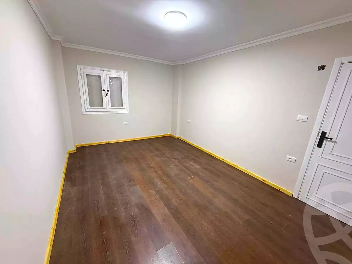 https://aqarmap.com.eg/en/listing/7121804-for-sale-cairo-helwan-helwan-el-sharkeya-khesro-basha-st