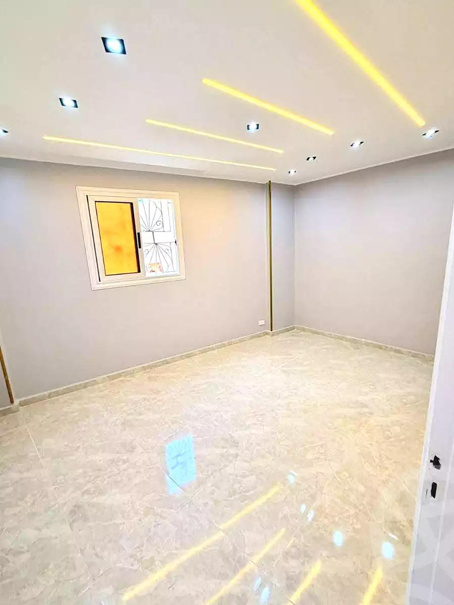 https://aqarmap.com.eg/en/listing/7121850-for-sale-alexandria-miami-45-street
