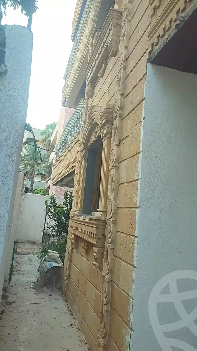 https://aqarmap.com.eg/en/listing/7121920-for-sale-alexandria-al-agamy-lbytsh-el-hanafeya-st