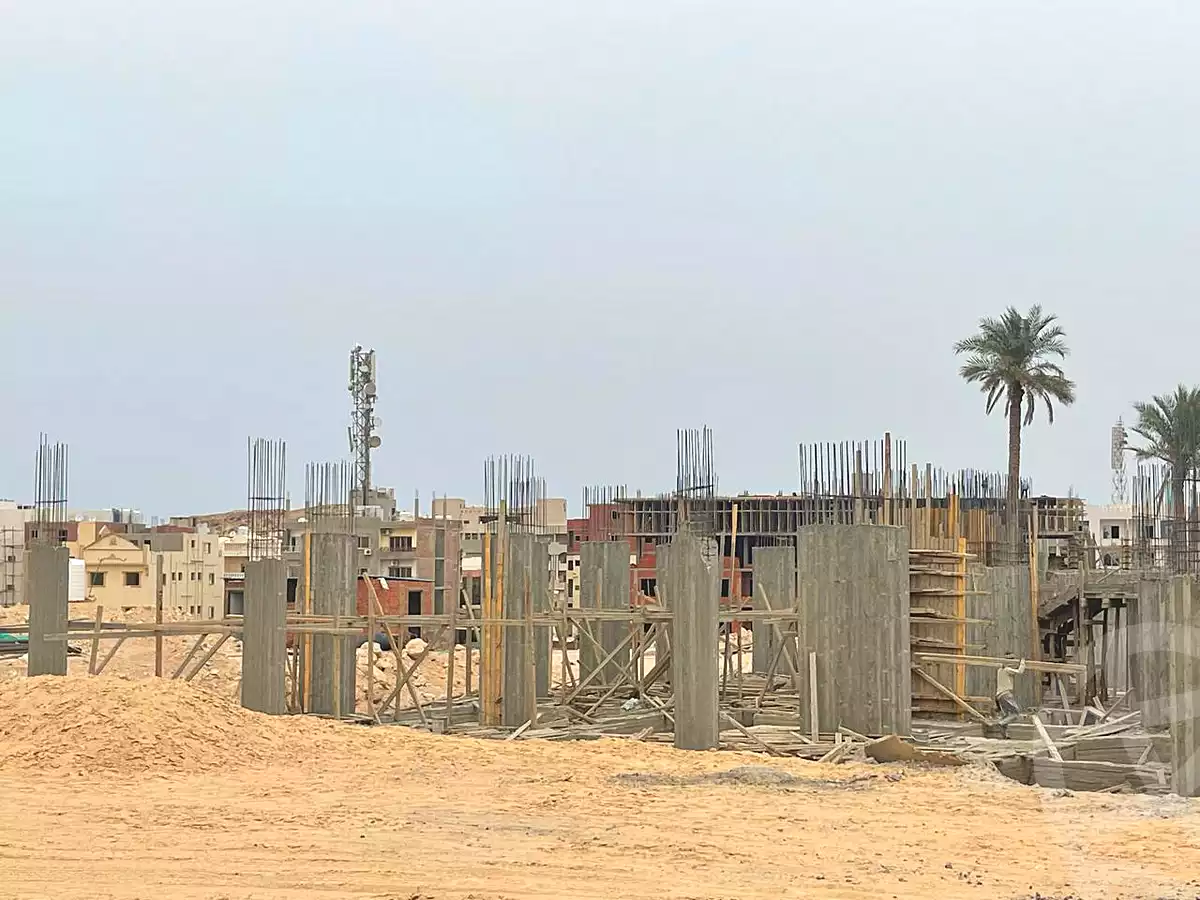 https://aqarmap.com.eg/en/listing/7122085-for-sale-red-sea-hurghada-city-el-hadba-sheraton-st