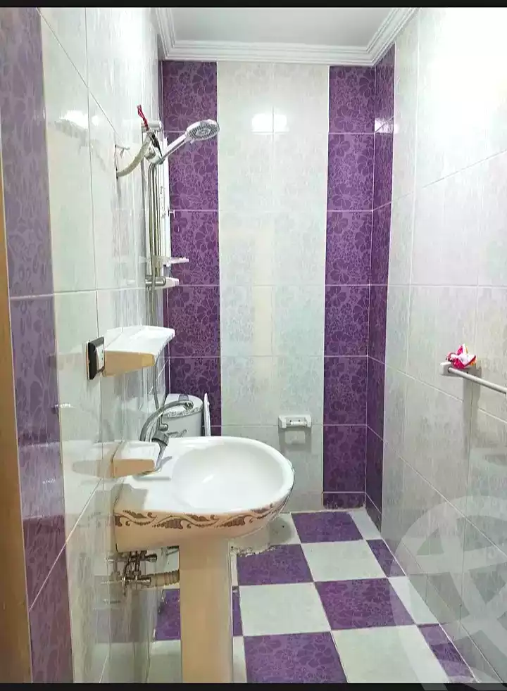 https://aqarmap.com.eg/en/listing/7122107-for-sale-alexandria-el-asafra-ahmed-tiesser-st