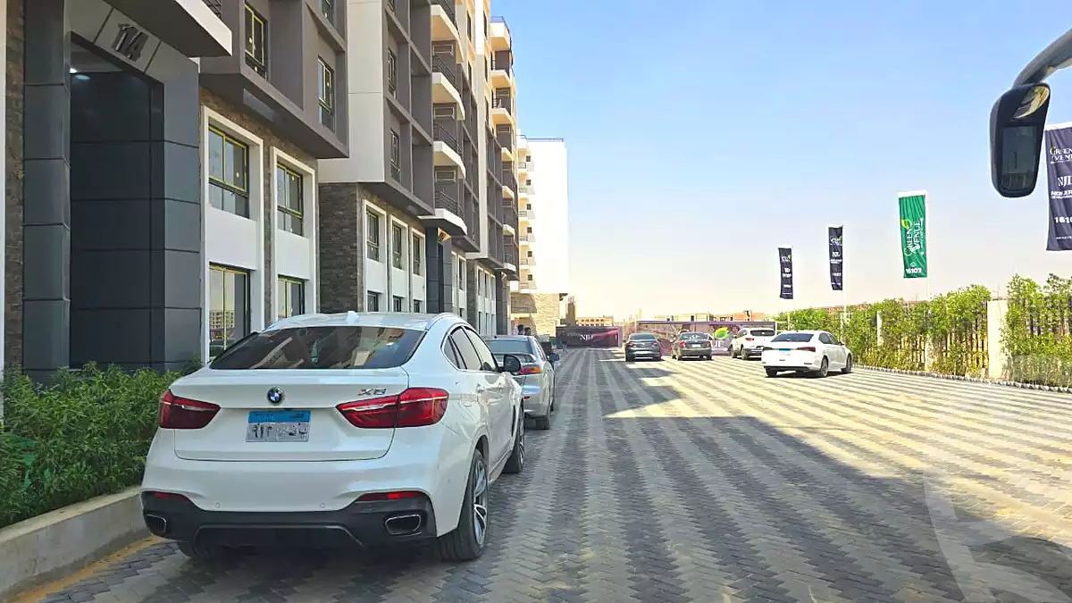 https://aqarmap.com.eg/en/listing/7122149-for-sale-cairo-new-administrative-capital-r7-green-avenue