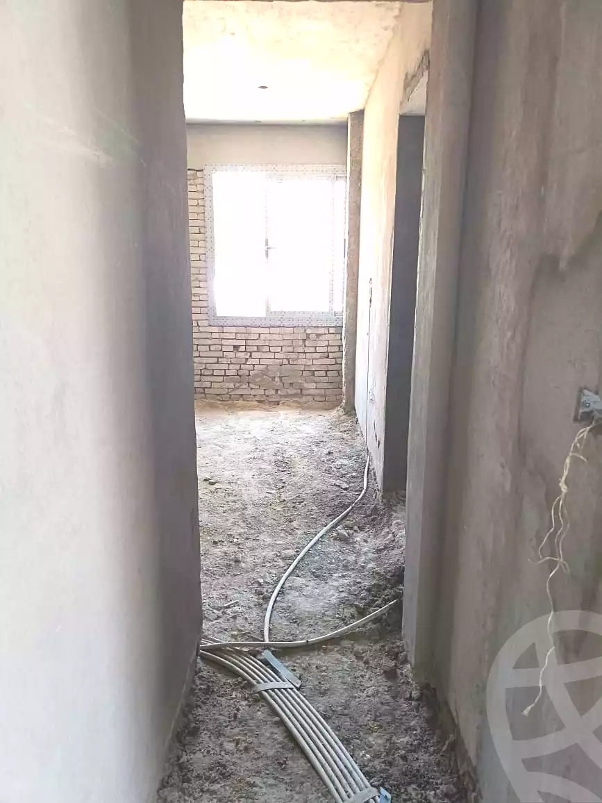 https://aqarmap.com.eg/ar/listing/7122233-for-sale-cairo-el-sheikh-zayed-city-compounds-etapa-square-mall-city-edge