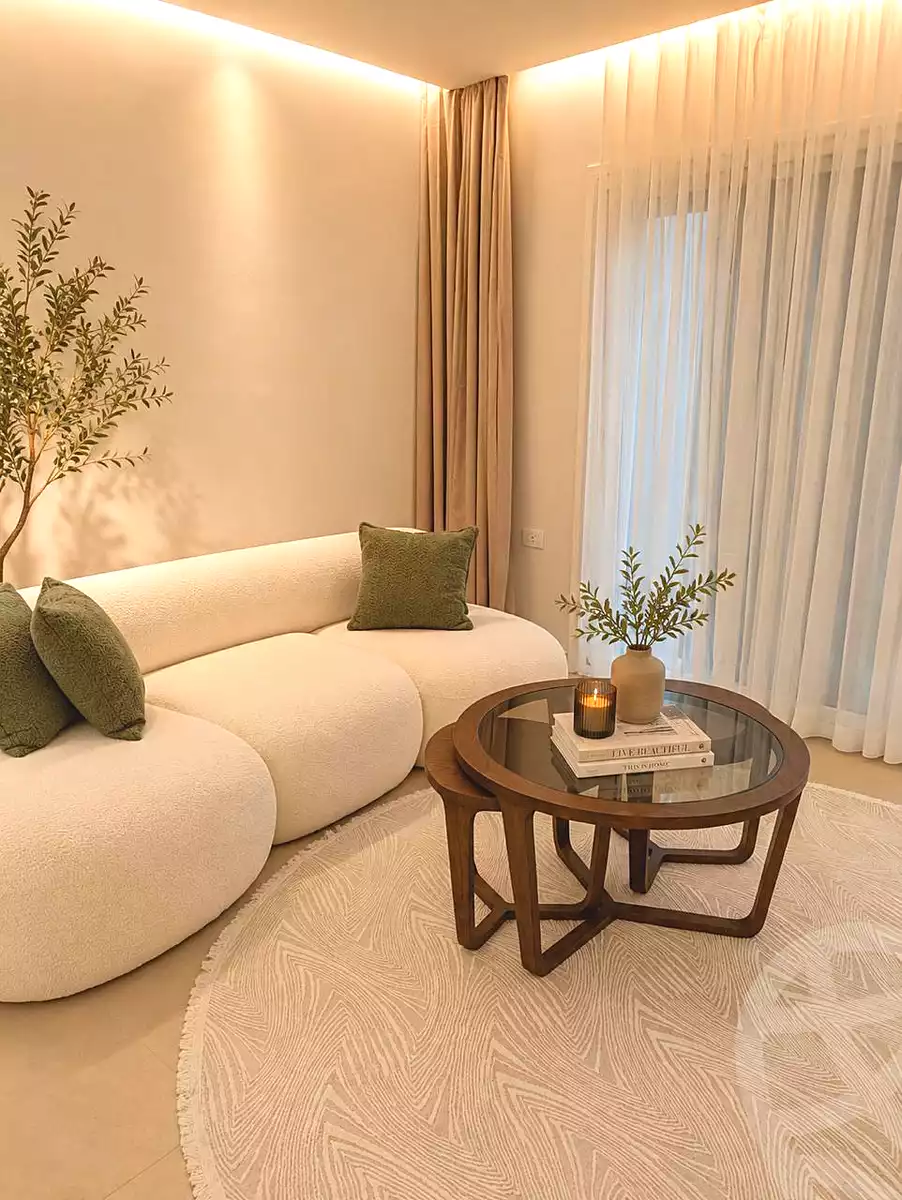 https://aqarmap.com.eg/en/listing/7122368-for-rent-cairo-new-cairo-compounds-mountain-view-hyde-park