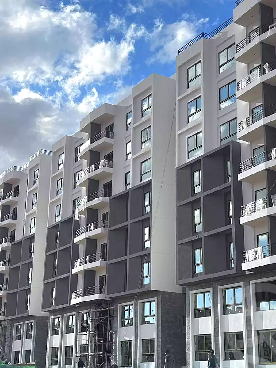 https://aqarmap.com.eg/ar/listing/7122436-for-sale-cairo-new-administrative-capital-r7-green-avenue