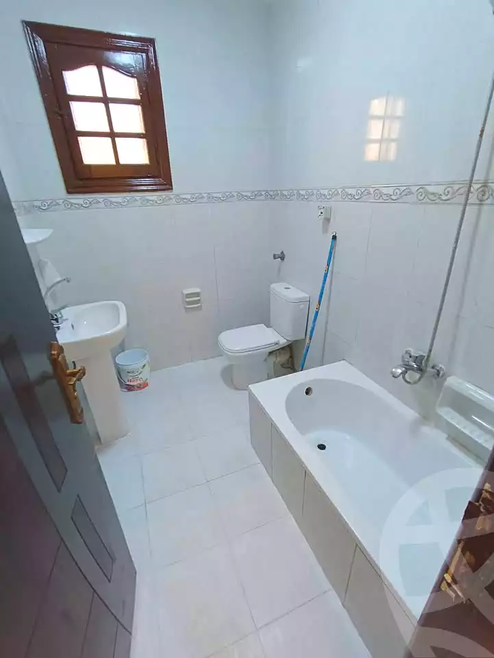 https://aqarmap.com.eg/en/listing/7122474-for-sale-alexandria-fyktwry-al-sayouf-st