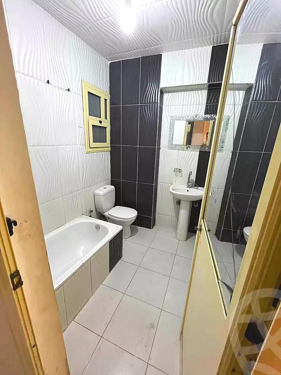 https://aqarmap.com.eg/en/listing/7122471-for-sale-cairo-ain-shams-mnshy-lthryr