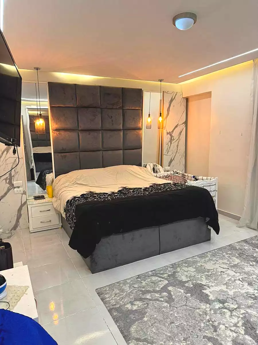https://aqarmap.com.eg/ar/listing/7122501-for-sale-cairo-ain-shams-ain-shams-el-sharkia-el-horeya-st