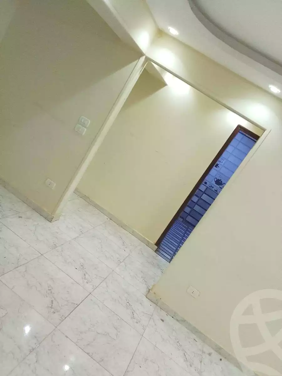 https://aqarmap.com.eg/ar/listing/7122781-for-rent-cairo-helwan-helwan-el-sharkeya-gaafar-st