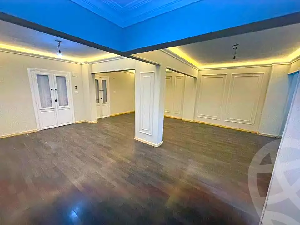 https://aqarmap.com.eg/en/listing/7122809-for-sale-cairo-helwan-helwan-el-sharkeya-khesro-basha-st
