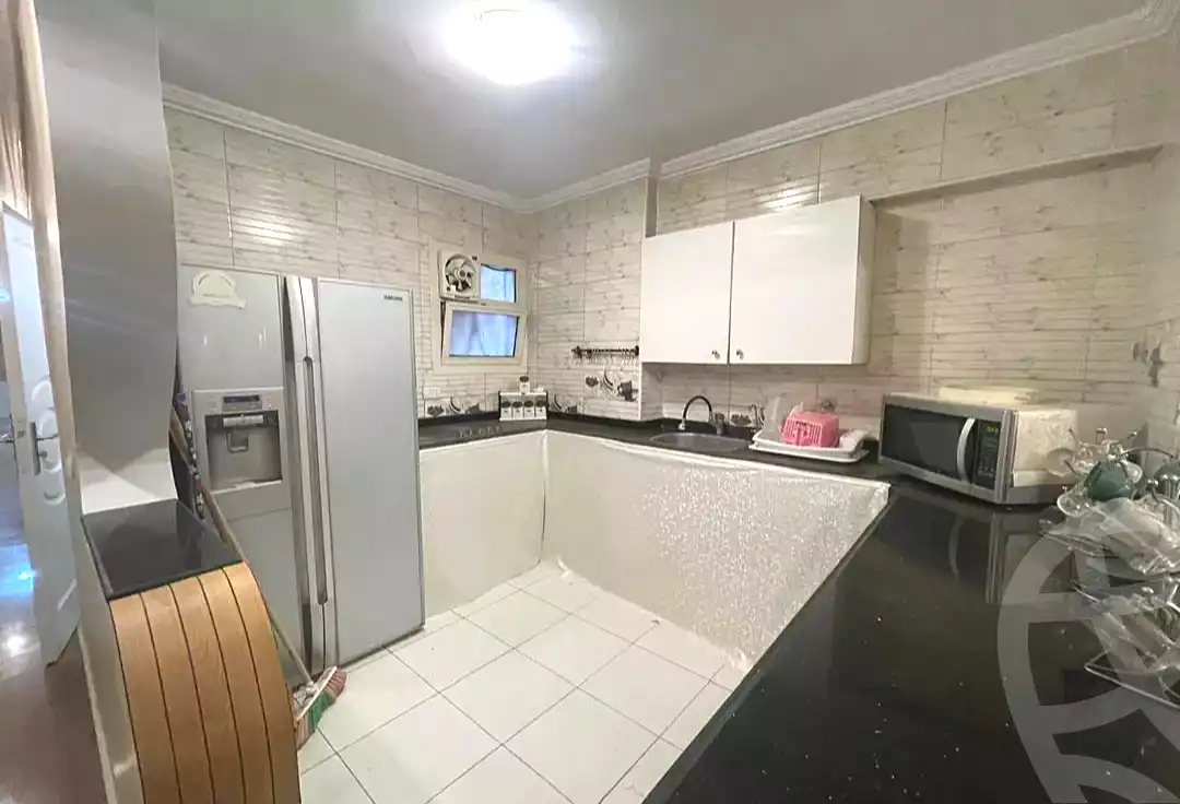 https://aqarmap.com.eg/ar/listing/7122811-for-sale-alexandria-el-asafra-l-sfr-bhry