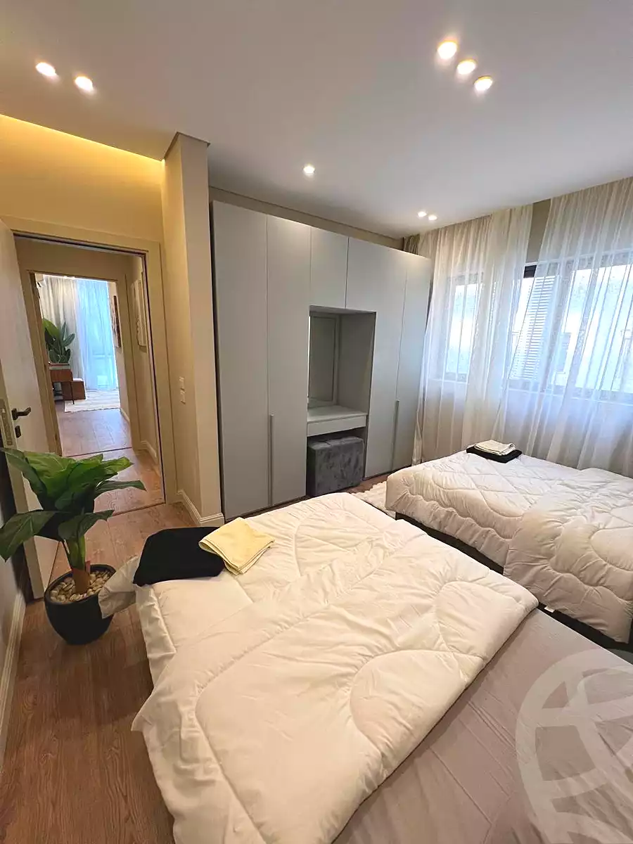 https://aqarmap.com.eg/ar/listing/7122864-for-rent-cairo-new-cairo-compounds-lakeview-residence