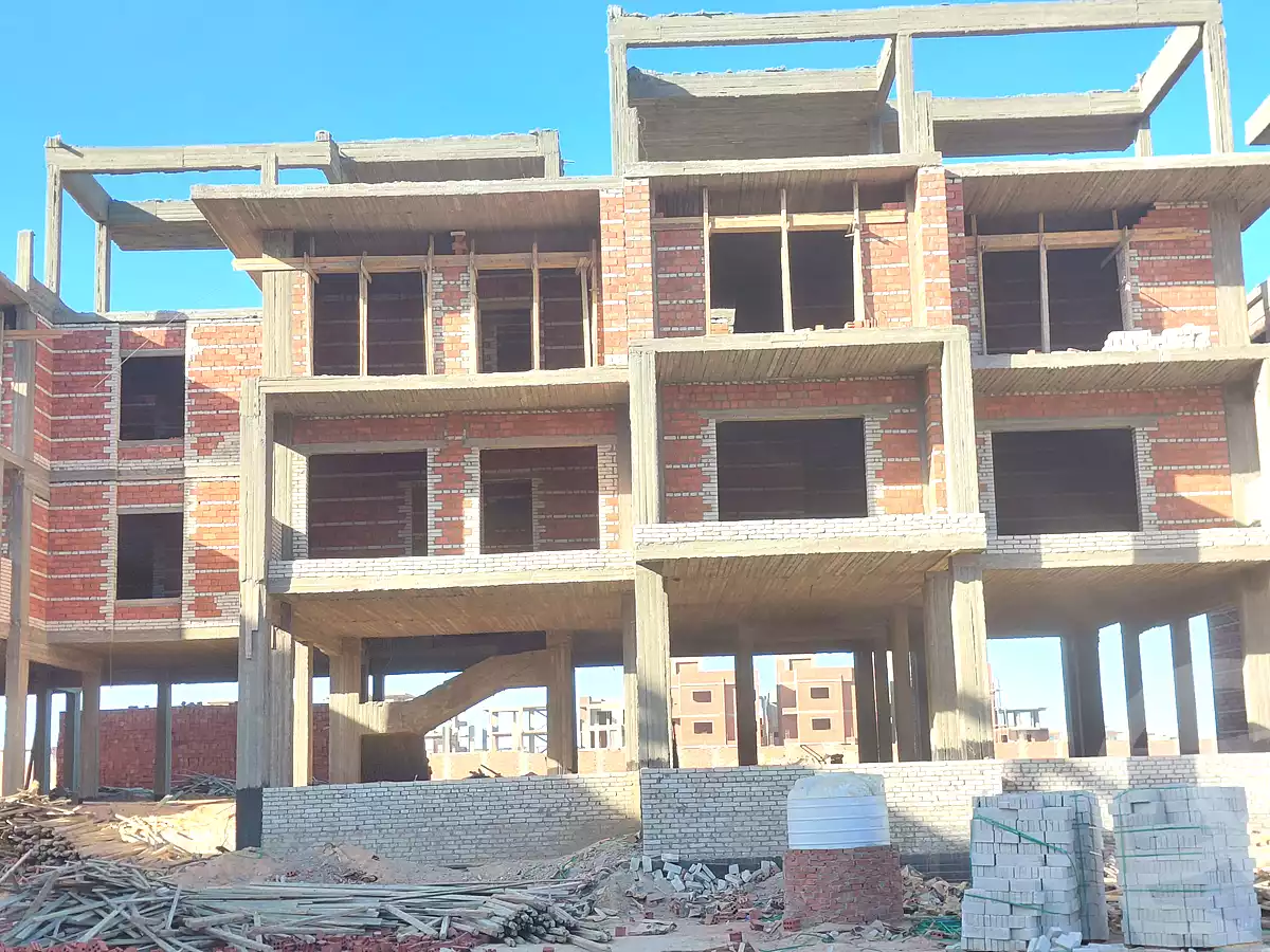https://aqarmap.com.eg/ar/listing/7122801-for-sale-red-sea-hurghada-resorts-one-7-resort-ronberg