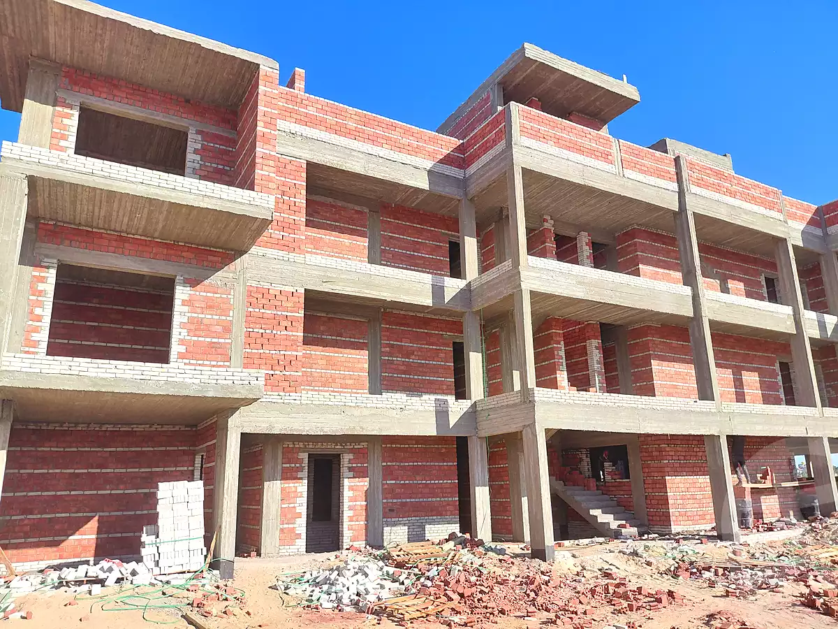 https://aqarmap.com.eg/ar/listing/7122788-for-sale-red-sea-hurghada-resorts-one-7-resort-ronberg