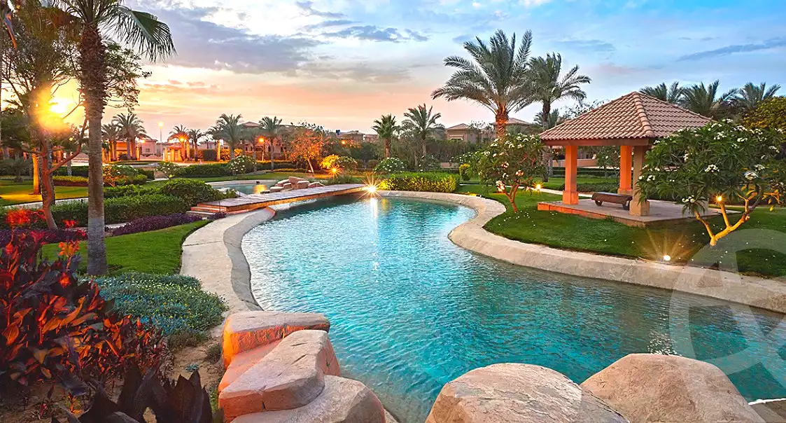 https://aqarmap.com.eg/ar/listing/7122895-for-sale-cairo-new-cairo-compounds-swan-lake-the-phoenix-hassan-allam