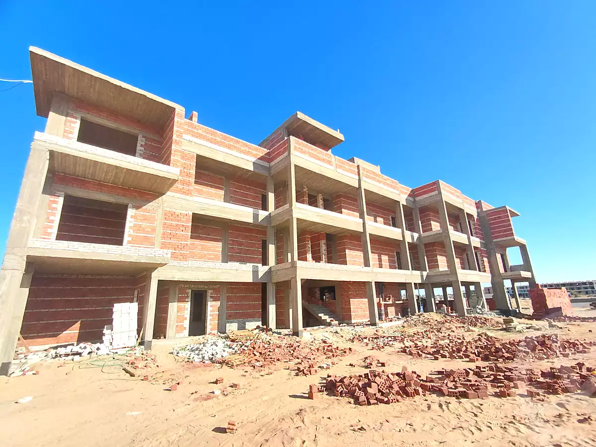 https://aqarmap.com.eg/en/listing/7123051-for-sale-red-sea-hurghada-resorts-one-7-resort-ronberg
