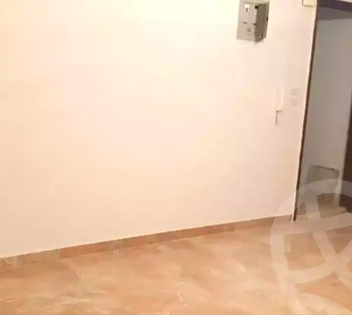 https://aqarmap.com.eg/ar/listing/7123151-for-rent-alexandria-sporting-ahmed-allam-st
