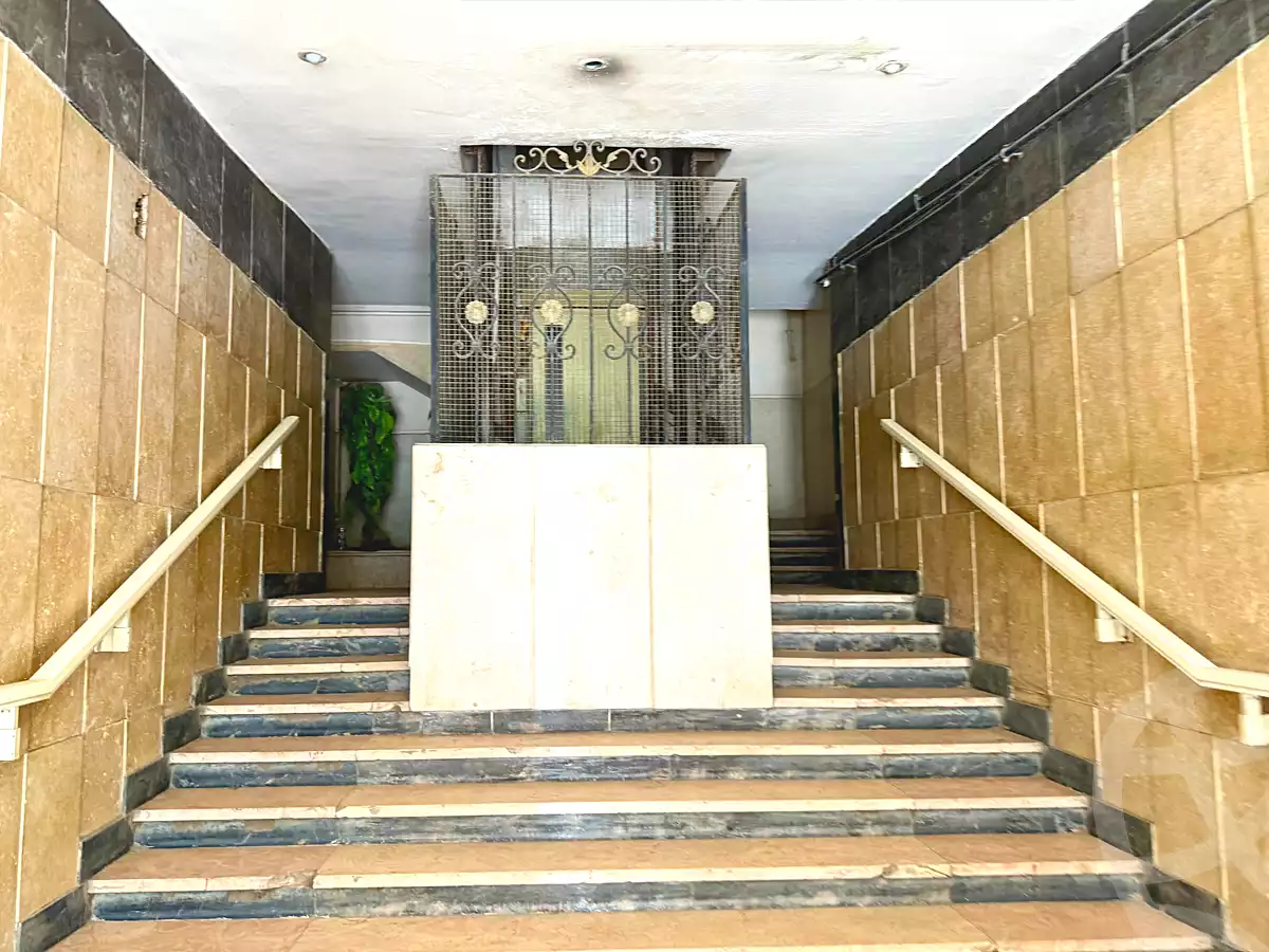 https://aqarmap.com.eg/en/listing/7123120-for-rent-cairo-dokki-el-tahrir-st