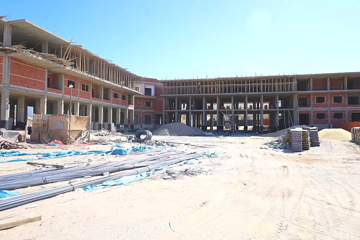 https://aqarmap.com.eg/ar/listing/7123187-for-sale-red-sea-hurghada-resorts-trivana-resort-al-karma
