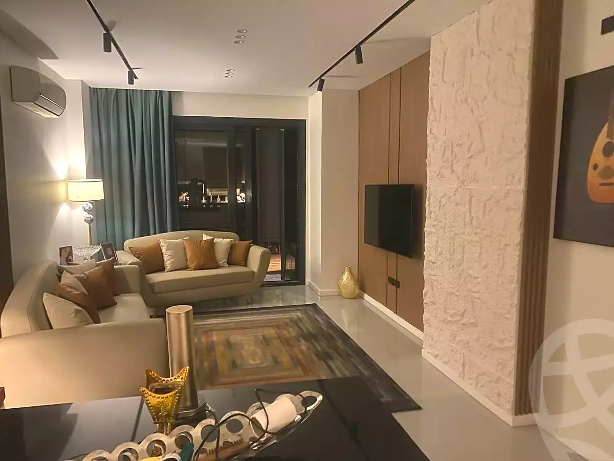 https://aqarmap.com.eg/ar/listing/7123303-for-sale-cairo-new-cairo-compounds-el-patio-oro